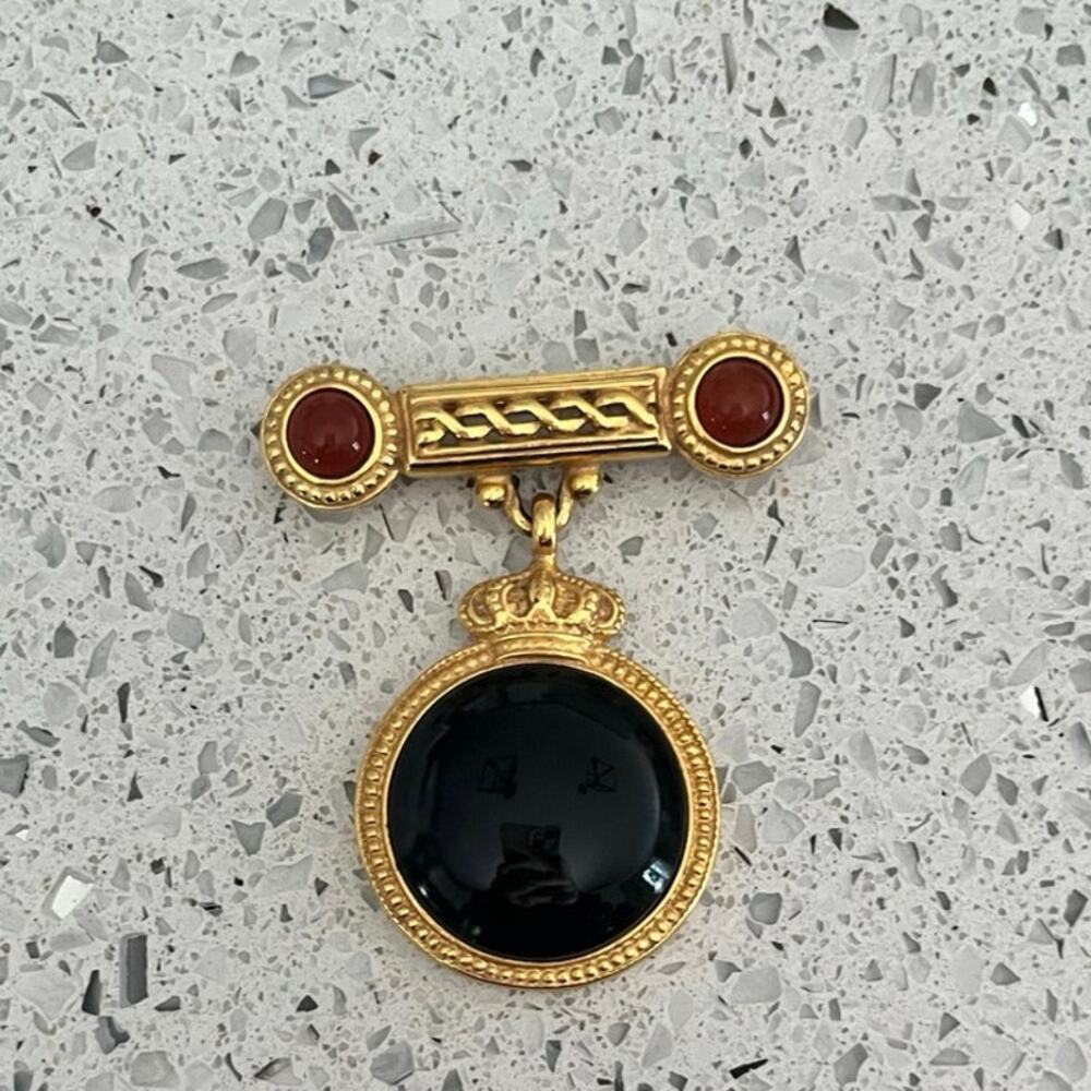 Ben-Amun Designer Vintage Faux Glass Onyx Faux Carnelian Glass‎ Dangle Brooch - Picture 9 of 9